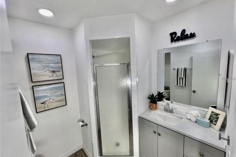 Condominio en alquiler en Sarasota, Florida, 2 dormitorios, 90.77 m2 № 1905863 - foto 10