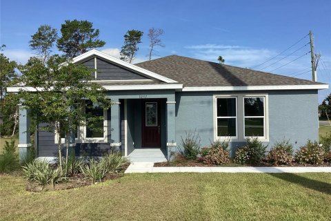 House in Ocala, Florida 4 bedrooms, 199.28 sq.m. № 1832091 - photo 1