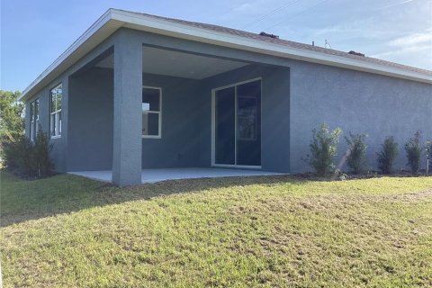 House in Ocala, Florida 4 bedrooms, 199.28 sq.m. № 1832091 - photo 7