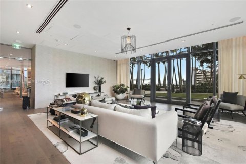 Купить кондоминиум в Майами, Флорида 2 спальни, 111.3м2, № 1958360 - фото 20