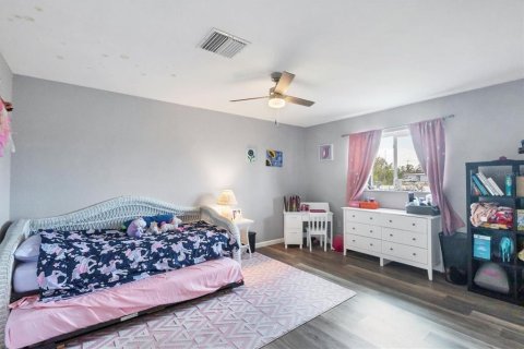 House in Englewood, Florida 3 bedrooms, 228.17 sq.m. № 1872811 - photo 28