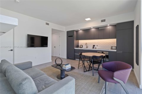 Copropriété à vendre à Miami, Floride: 2 chambres, 60.11 m2 № 2003437 - photo 5