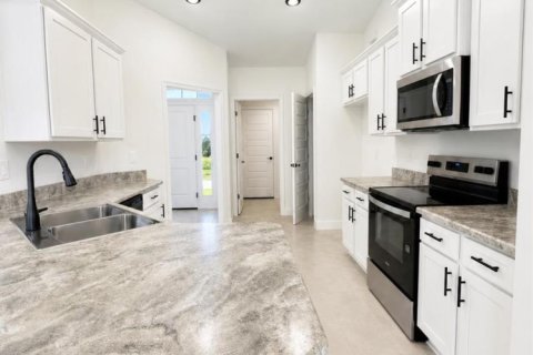 Villa ou maison à vendre à Port St. Lucie, Floride: 4 chambres, 163.04 m2 № 2401733 - photo 6