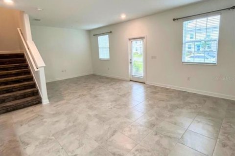 Adosado en venta en Orlando, Florida, 3 dormitorios, 151.99 m2 № 2231717 - foto 9