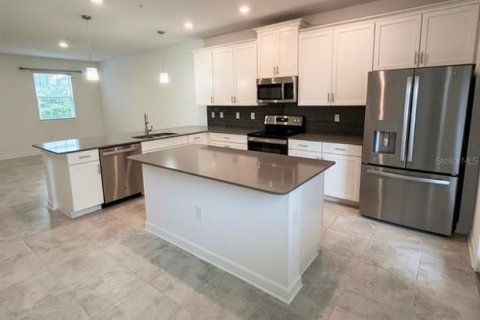 Adosado en venta en Orlando, Florida, 3 dormitorios, 151.99 m2 № 2231717 - foto 8