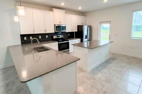 Adosado en venta en Orlando, Florida, 3 dormitorios, 151.99 m2 № 2231717 - foto 6