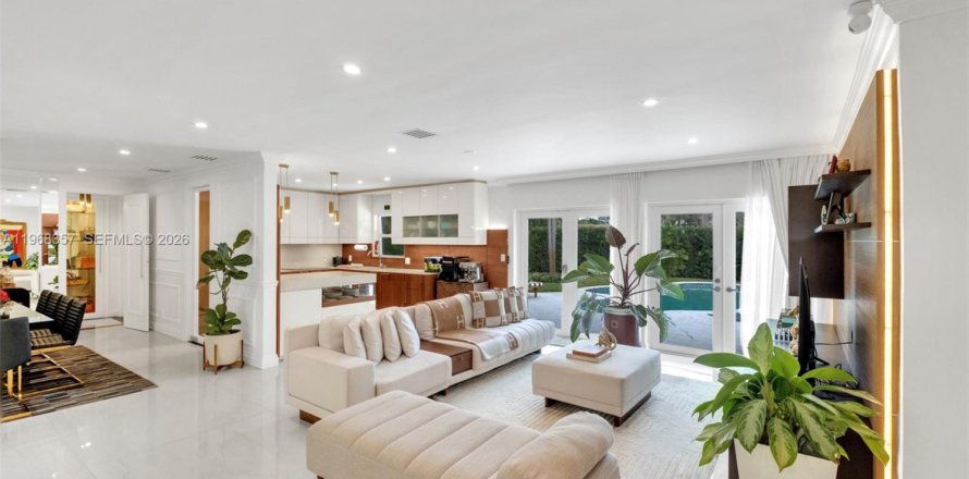 House in Fort Lauderdale, Florida 4 bedrooms, 186.73 sq.m. № 2029414