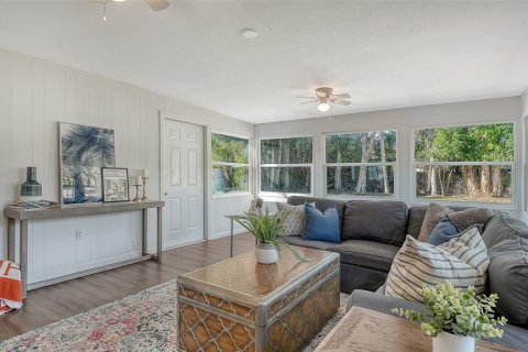 Villa ou maison à vendre à Sarasota, Floride: 3 chambres, 159.88 m2 № 2148669 - photo 15