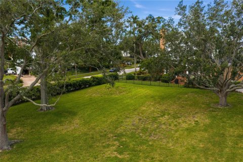 Land in Saint Petersburg, Florida № 1877131 - photo 7