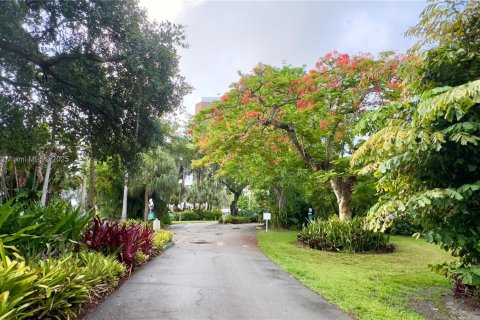 Copropriété à vendre à Miami, Floride: 48.4 m2 № 1800811 - photo 1