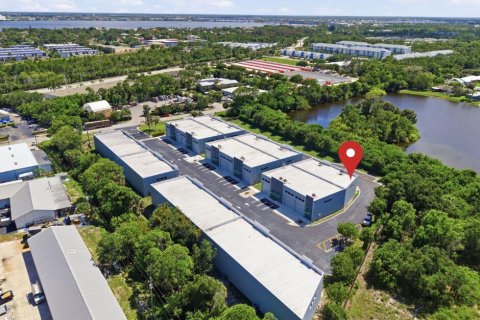 Propiedad comercial en venta en Jensen Beach, Florida № 2154392 - foto 11