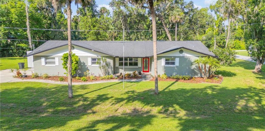 House in New Smyrna Beach, Florida 4 bedrooms, 222.87 sq.m. № 1742887
