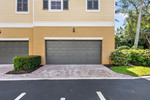 Copropriété à vendre à Jupiter, Floride: 3 chambres, 192.12 m2 № 2191226 - photo 10