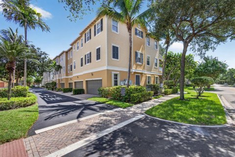 Copropriété à vendre à Jupiter, Floride: 3 chambres, 192.12 m2 № 2191226 - photo 6