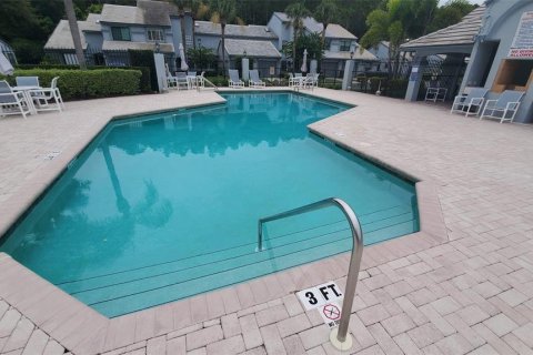 Adosado en alquiler en Tampa, Florida, 2 dormitorios, 139.54 m2 № 2209727 - foto 2