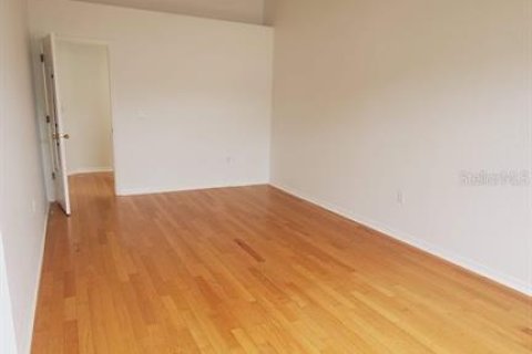 Adosado en alquiler en Tampa, Florida, 2 dormitorios, 139.54 m2 № 2209727 - foto 5