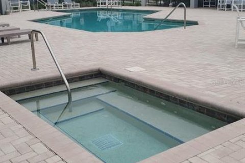 Adosado en alquiler en Tampa, Florida, 2 dormitorios, 139.54 m2 № 2209727 - foto 10