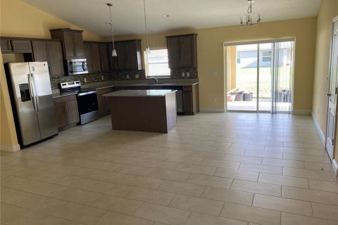 House in Ocala, Florida 4 bedrooms, 174.01 sq.m. № 1829624 - photo 3