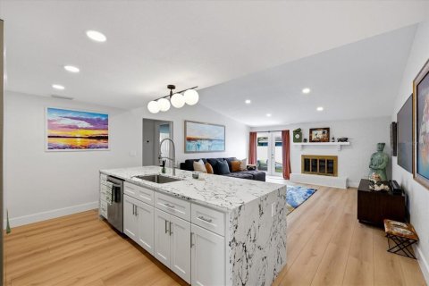 Villa ou maison à vendre à Largo, Floride: 3 chambres, 137.87 m2 № 2148065 - photo 7