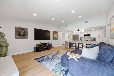Villa ou maison à vendre à Largo, Floride: 3 chambres, 137.87 m2 № 2148065 - photo 16