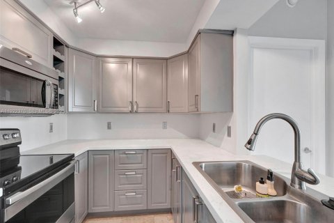 Copropriété à vendre à Miami, Floride: 2 chambres, 105.91 m2 № 1987946 - photo 16