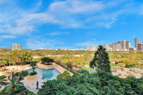 Copropriété à vendre à Miami, Floride: 2 chambres, 105.91 m2 № 1987946 - photo 28