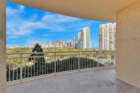 Copropriété à vendre à Miami, Floride: 2 chambres, 105.91 m2 № 1987946 - photo 26