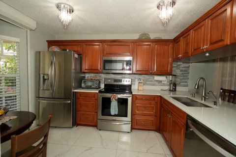 Touwnhouse à vendre à New Port Richey, Floride: 3 chambres, 134.99 m2 № 1777420 - photo 4