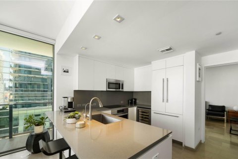 Condominio en venta en Miami, Florida, 2 dormitorios, 117.52 m2 № 1864980 - foto 3