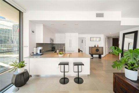 Condominio en venta en Miami, Florida, 2 dormitorios, 117.52 m2 № 1864980 - foto 2