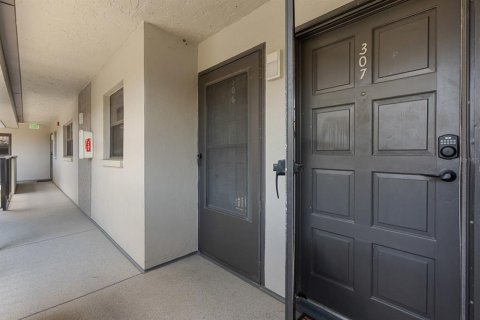 Condominio en venta en Clearwater, Florida, 2 dormitorios, 103.12 m2 № 2211456 - foto 3