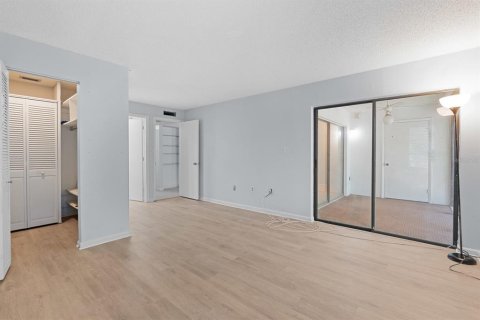 Condominio en venta en Clearwater, Florida, 2 dormitorios, 103.12 m2 № 2211456 - foto 16