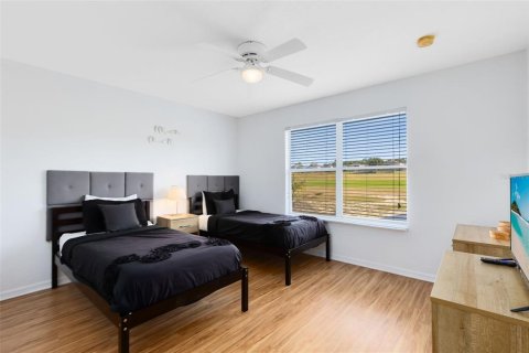 House in Davenport, Florida 5 bedrooms, 250.84 sq.m. № 2099043 - photo 22
