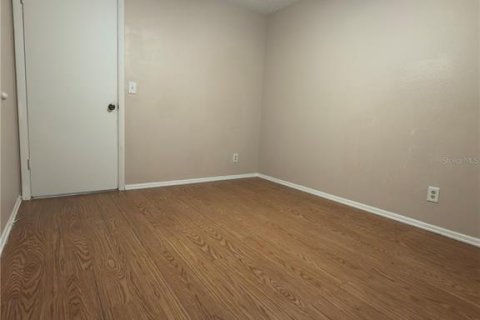 Villa ou maison à louer à Pinellas Park, Floride: 3 chambres, 111.11 m2 № 2373423 - photo 19