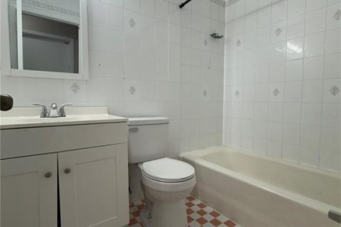 Villa ou maison à louer à Pinellas Park, Floride: 3 chambres, 111.11 m2 № 2373423 - photo 23