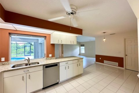 House in Venice, Florida 3 bedrooms, 210.24 sq.m. № 2238775 - photo 25