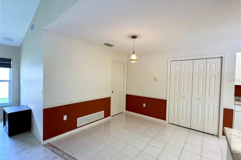 House in Venice, Florida 3 bedrooms, 210.24 sq.m. № 2238775 - photo 26