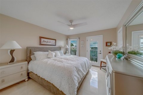 Condominio en alquiler en Belleair Beach, Florida, 2 dormitorios, 97.55 m2 № 1876943 - foto 29