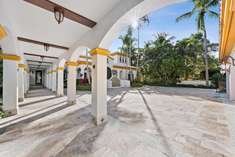 House in Palm Beach Gardens, Florida 5 bedrooms, 666.57 sq.m. № 2243376 - photo 21