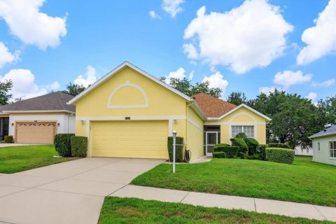 Casa en Leesburg, Florida 3 dormitorios, 160.07 m2 № 2095895