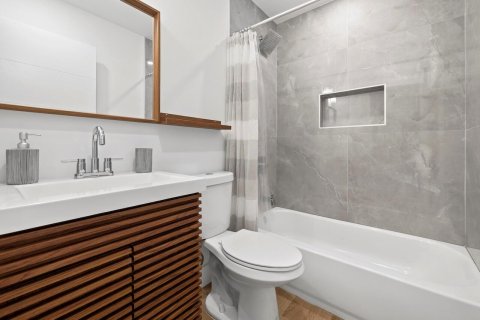 Apartment in Fort Lauderdale, Florida 1 bedroom, 78.97 sq.m. № 2378885 - photo 15