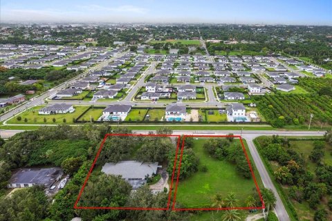 Купить виллу или дом в Хомстед, Флорида 4 спальни, 392.98м2, № 1955047 - фото 6