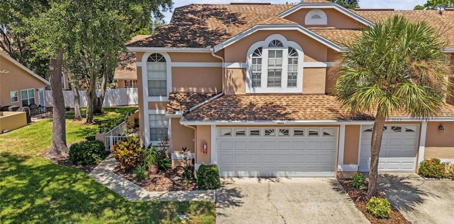 Townhouse in Clearwater, Florida 4 bedrooms, 179.12 sq.m. № 2351872