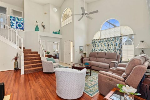 Townhouse in Clearwater, Florida 4 bedrooms, 179.12 sq.m. № 2351872 - photo 8