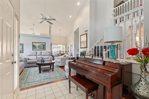 Townhouse in Clearwater, Florida 4 bedrooms, 179.12 sq.m. № 2351872 - photo 5