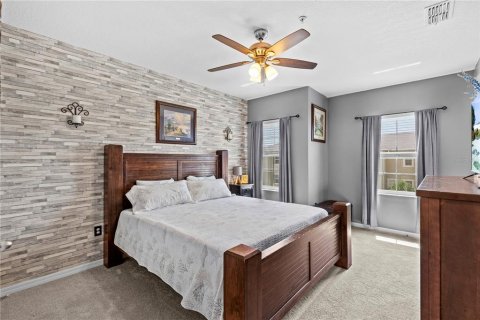 Townhouse in New Port Richey, Florida 2 bedrooms, 140.19 sq.m. № 2101232 - photo 22