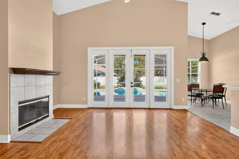 House in Belle Isle, Florida 3 bedrooms, 176.14 sq.m. № 2395911 - photo 14