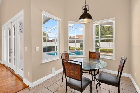 House in Belle Isle, Florida 3 bedrooms, 176.14 sq.m. № 2395911 - photo 27