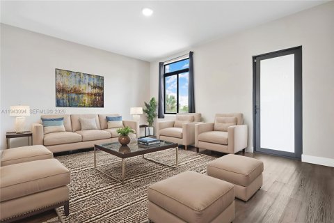 Villa ou maison à louer à Hialeah, Floride: 3 chambres, 288 m2 № 2001544 - photo 5