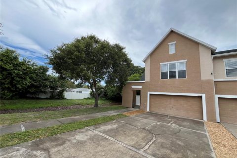 Adosado en venta en Saint Petersburg, Florida, 3 dormitorios, 156.54 m2 № 2231034 - foto 4